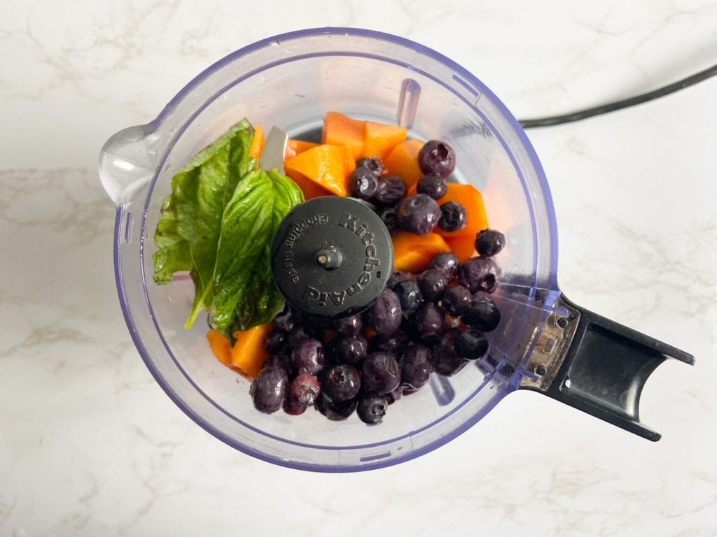 Persimmon, Blueberry + Basil Baby Food