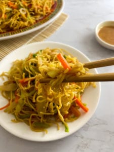 Hawaiian Style Vegetable Chow Mein - Raising Veggie Lovers