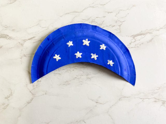 Patriotic Paper Plate Hat Craft for Fourth of July - Raising Veggie Lovers