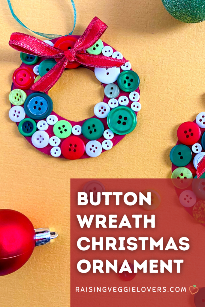 button wreath christmas ornament pin