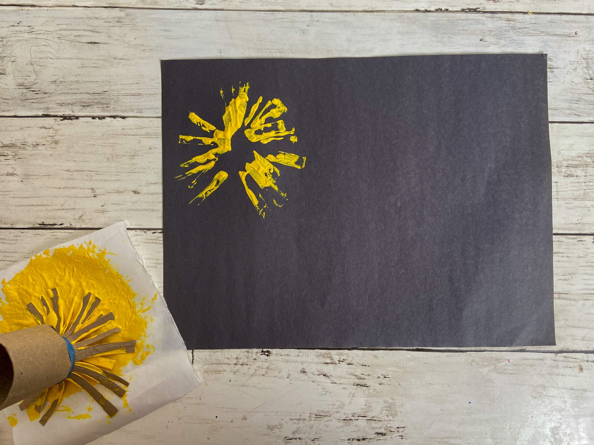 New Year & 4th of July Fireworks Stamping - Easy Kids Craft - Raising ...