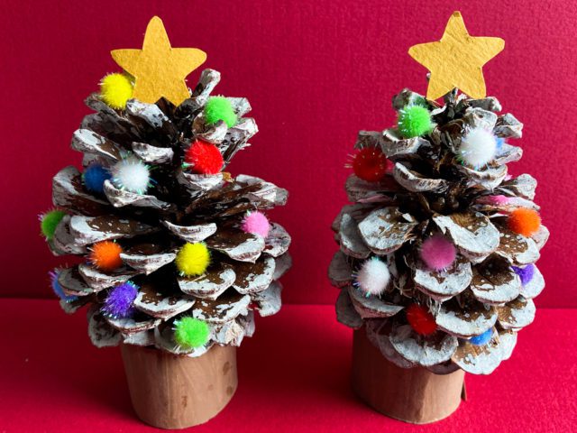 Pine Cone Christmas Trees - Easy Holiday Kids Craft - Raising Veggie Lovers