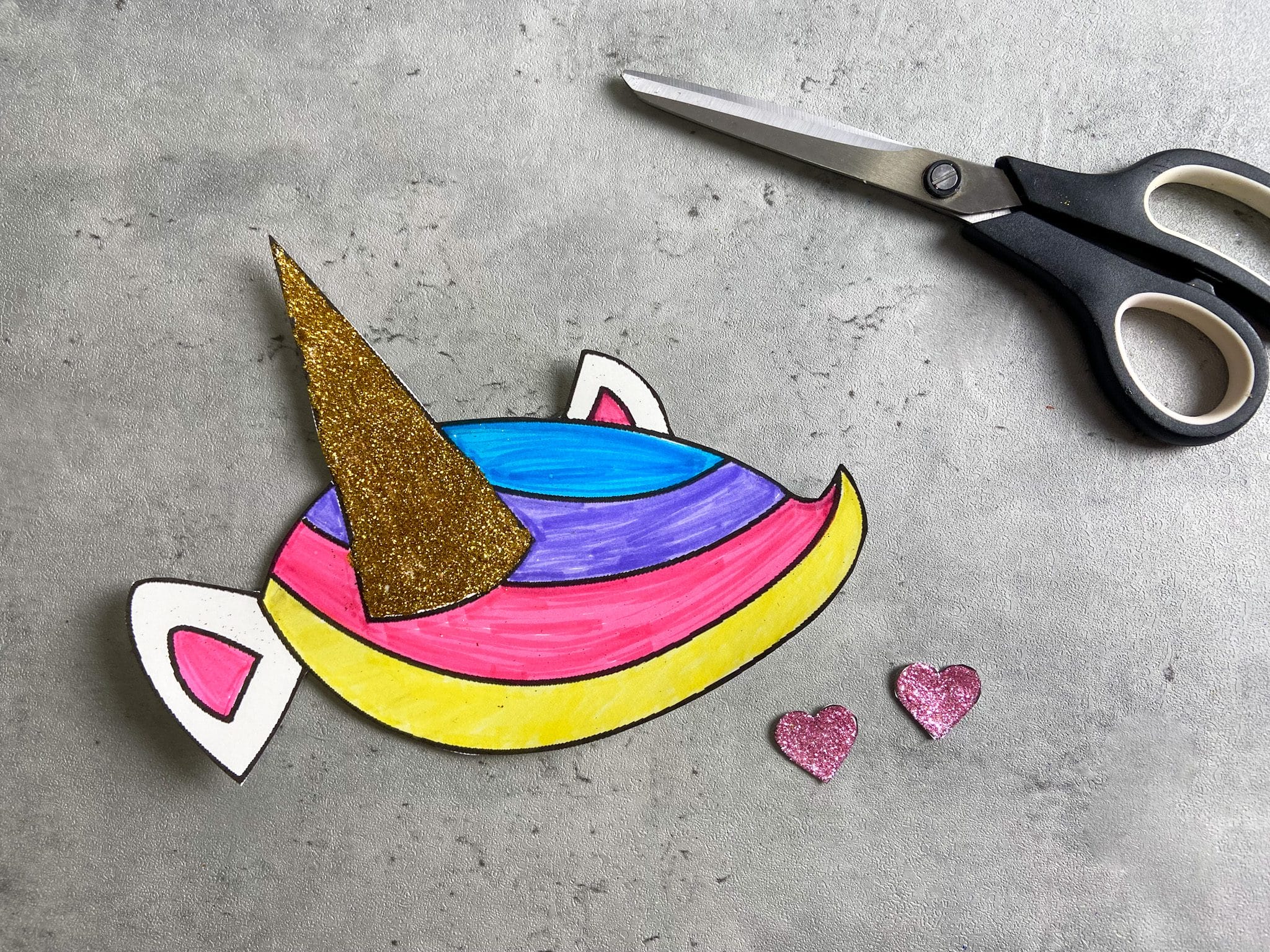 Easy Unicorn Paper Plate Kids Craft + Free Printable - Raising Veggie Lovers