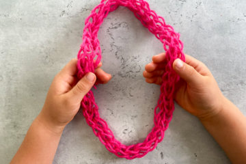 finger knit lei - may day kids craft