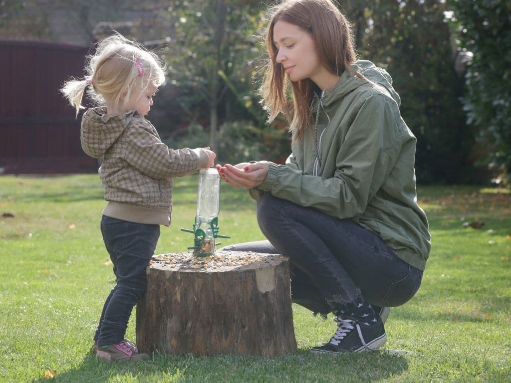 3 Eco-Friendly Garden Projects To Do With Your Kids