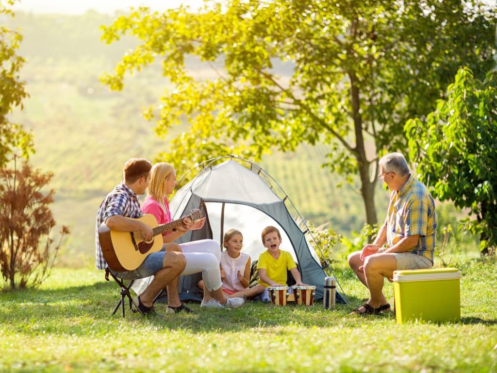 family-friendly-activities-to-do-on-your-camping-trip